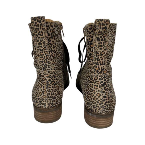 Lucky Brand Leopard Hestawn Lace Up Combat Moto Boots 8 Brown Leather Cheetah - Picture 3 of 8